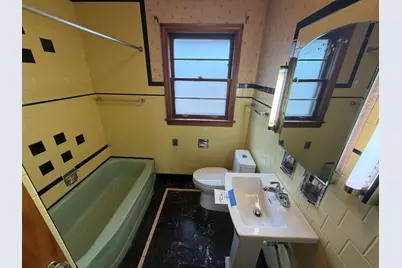 12501 S Throop Street, Calumet Park, IL 60827 - Photo 5