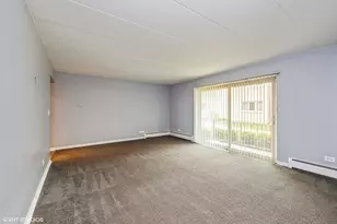6150 S Kensington Ave, Countryside, IL 60525 - Photo 5