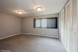 6150 S Kensington Ave, Countryside, IL 60525 - Photo 7