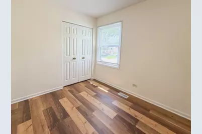 5090 Prairie Oak Road, Gurnee, IL 60031 - Photo 11