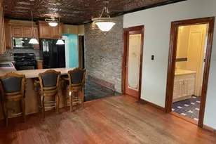 2247 N 73rd Ave, Elmwood Park, IL 60707 - Photo 9