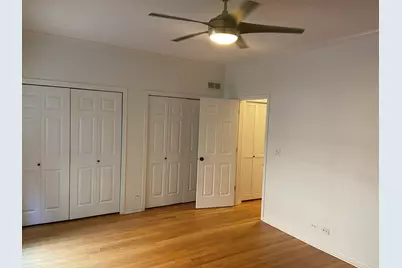 [Address not provided], Chicago, IL 60610 - Photo 9