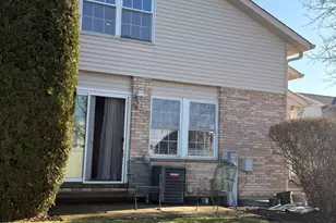 8114 160th St, Tinley Park, IL 60477 - Photo 1