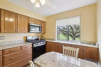 493 Elizabeth Drive #36-A-L, Wood Dale, IL 60191 - Photo 7