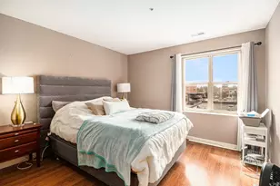 57 E Hattendorf Ave, Roselle, IL 60172 - Photo 5