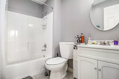 57 E Hattendorf Avenue #304, Roselle, IL 60172 - Photo 7