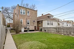 2231 S 58th Ct, Cicero, IL 60804 - Photo 19