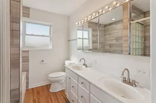 1645 N 23rd Ave, Melrose Park, IL 60160 - Photo 21