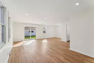 1645 N 23rd Ave, Melrose Park, IL 60160 - Photo 11