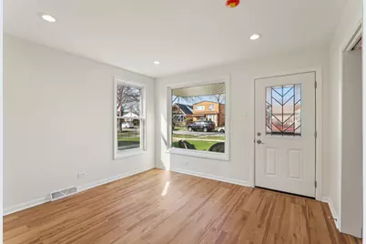 1645 N 23rd Avenue, Melrose Park, IL 60160 - Photo 3