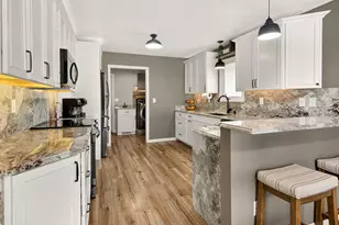 6302 Winchester Dr, Rockford, IL 61109 - Photo 11