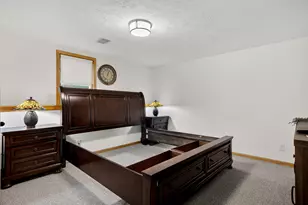 6302 Winchester Dr, Rockford, IL 61109 - Photo 35