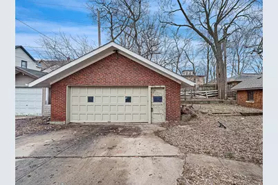 812 Garfield Avenue, Rockford, IL 61103 - Photo 23