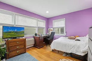 2147 Ridge Ave, Evanston, IL 60201 - Photo 17