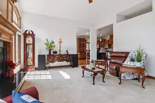 9215 Friar Way, Frankfort, IL 60423 - Photo 5