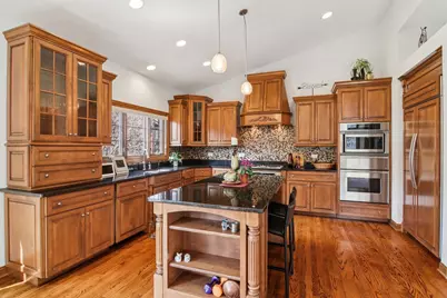 9215 Friar Way, Frankfort, IL 60423 - Photo 7