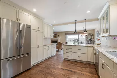 196 E Louis Avenue, Lake Forest, IL 60045 - Photo 7