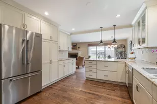 196 E Louis Ave, Lake Forest, IL 60045 - Photo 7