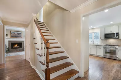 196 E Louis Avenue, Lake Forest, IL 60045 - Photo 17