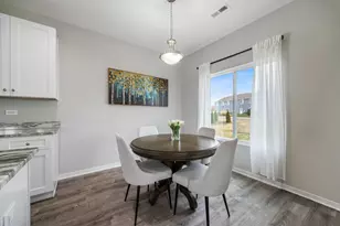 1231 Gillespie Ln, Yorkville, IL 60560 - Photo 7