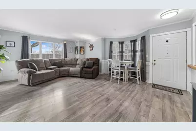 1979 Gary Court #A, Schaumburg, IL 60193 - Photo 3