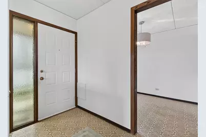 755 Whalom Lane #2c2, Schaumburg, IL 60173 - Photo 7