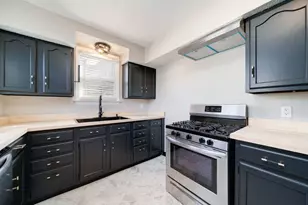 1208 Whitney Blvd, Belvidere, IL 61008 - Photo 5