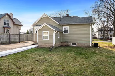 1208 Whitney Boulevard, Belvidere, IL 61008 - Photo 29