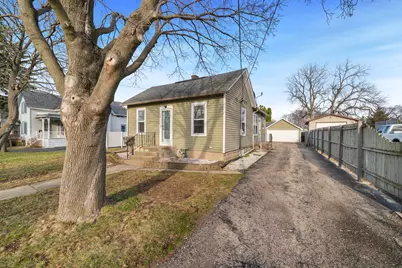 1208 Whitney Boulevard, Belvidere, IL 61008 - Photo 3