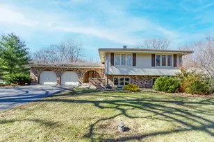 3N046 Lakeview Ct, West Chicago, IL 60185 - Photo 1