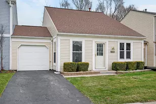 1030 Perry Dr, Algonquin, IL 60102 - Photo 1