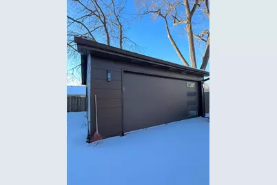 830 Deerfield Road, Highland Park, IL 60035 - Photo 3