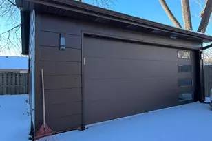 830 Deerfield Rd, Highland Park, IL 60035 - Photo 3