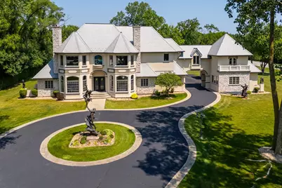 1130 Gavin Court, Lake Forest, IL 60045 - Photo 1