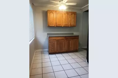 22223 Navaho Avenue, Sauk Village, IL 60411 - Photo 3