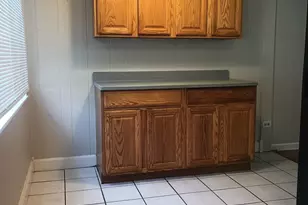 22223 Navaho Ave, Sauk Village, IL 60411 - Photo 3