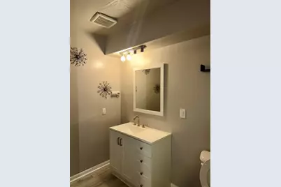 220 N Rosedale Avenue, Aurora, IL 60506 - Photo 15