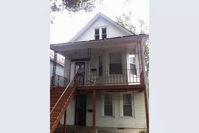 8523 S Muskegon Avenue, Chicago, IL 60617 - Photo 1