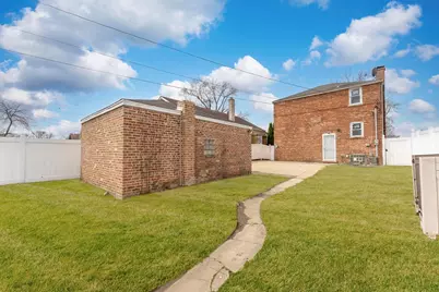 225 Marshall Avenue, Bellwood, IL 60104 - Photo 19