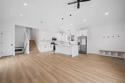 8244 44th Street, Lyons, IL 60534 - Photo 5