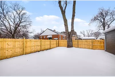 8244 44th Street, Lyons, IL 60534 - Photo 23