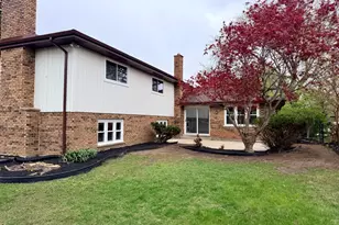 15606 Hollyhock Ct, Orland Park, IL 60462 - Photo 3