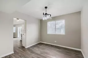 141 Timberlane Rd, Matteson, IL 60443 - Photo 5