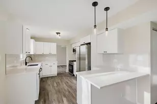 141 Timberlane Rd, Matteson, IL 60443 - Photo 7