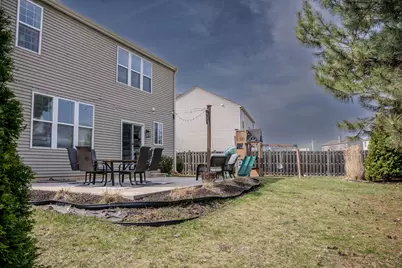 250 Tiger Street, Bolingbrook, IL 60490 - Photo 33