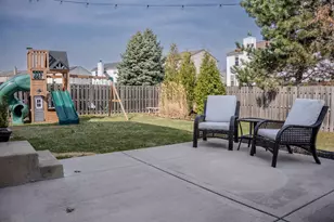 250 Tiger St, Bolingbrook, IL 60490 - Photo 35