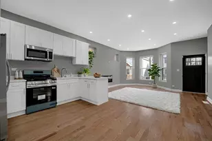 4528 W Maypole Ave, Chicago, IL 60624 - Photo 3