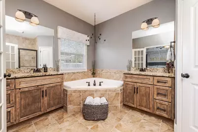 6002 Jackpine Road, Bloomington, IL 61705 - Photo 19