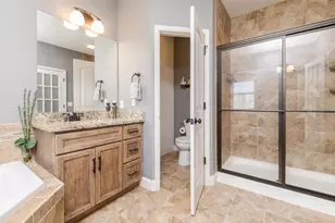 6002 Jackpine Rd, Bloomington, IL 61705 - Photo 21