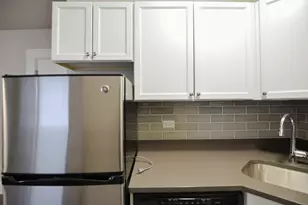 817 W Lakeside Pl, Chicago, IL 60640 - Photo 5